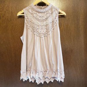 Xhilaration sleeveless top